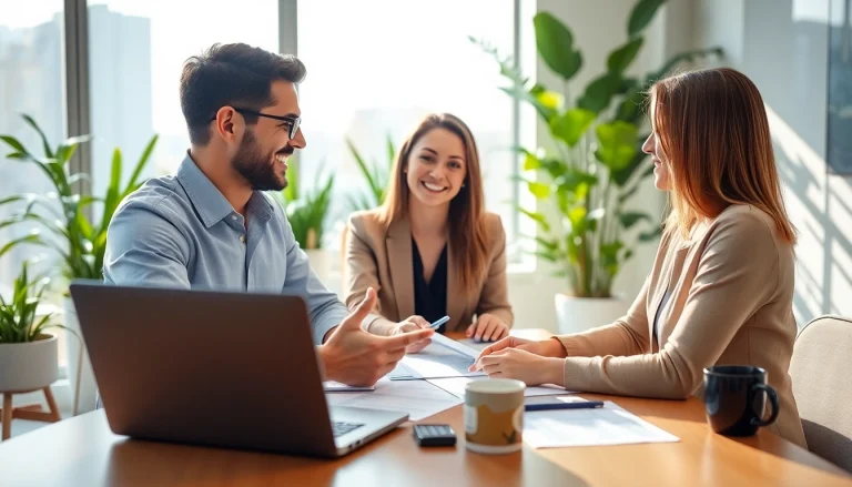 신용카드 현금화에 대한 상담 중인 재무 전문가와 고객의 이미지